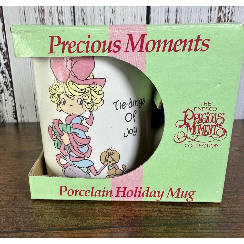 New in Box Vintage 1994 Precious Moments Porcelain Holiday‎ Mug Tie Dings Of Joy